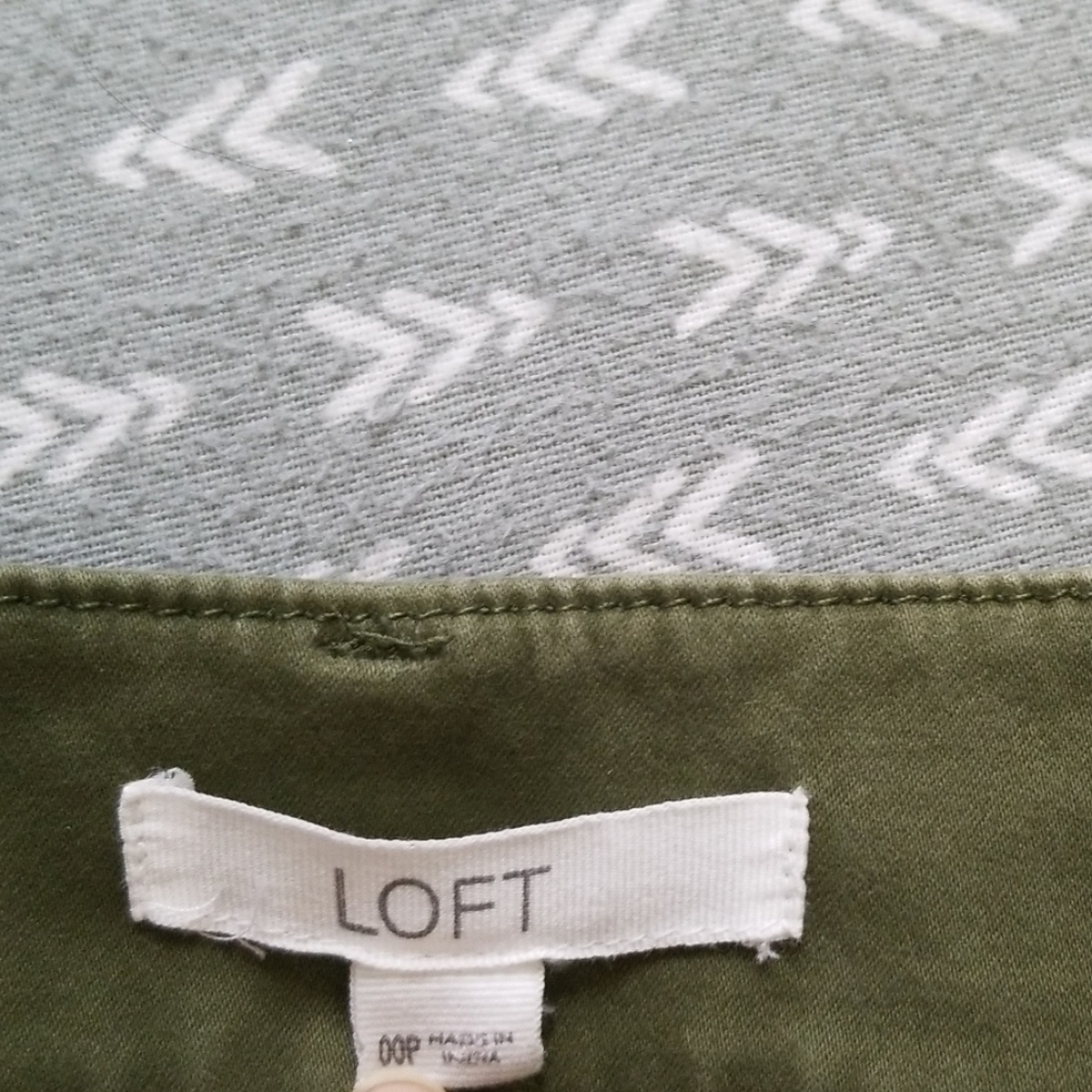 Pants - Picture 4 of 4